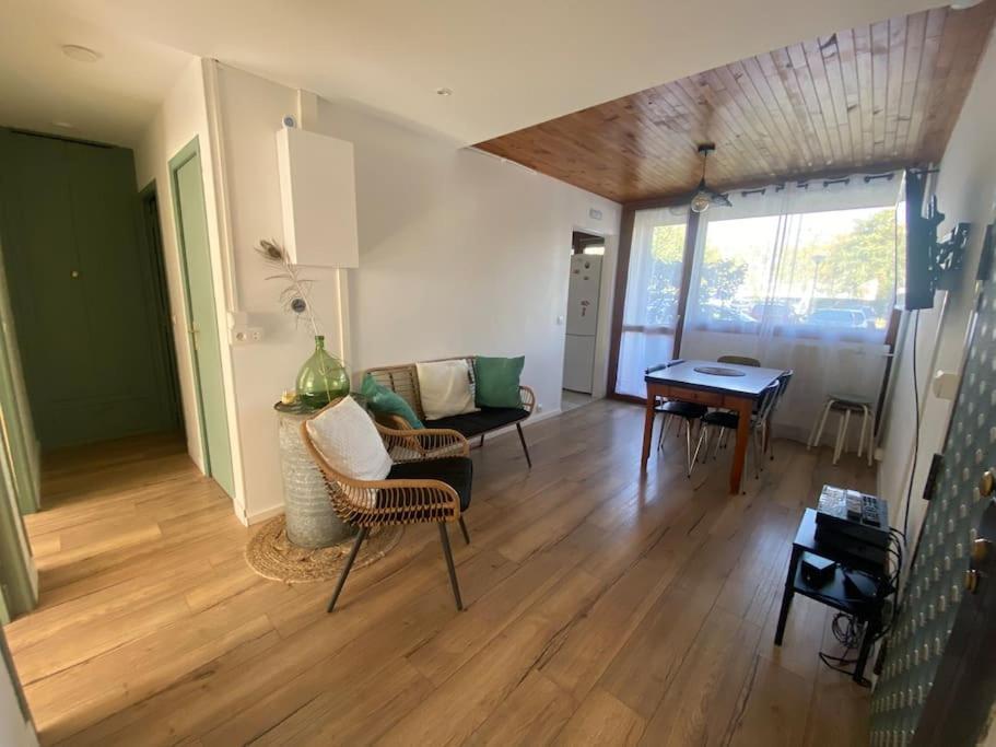 Grand Appartement 7 Couchages, 1 Place De Parking. Сен-Приест Экстерьер фото